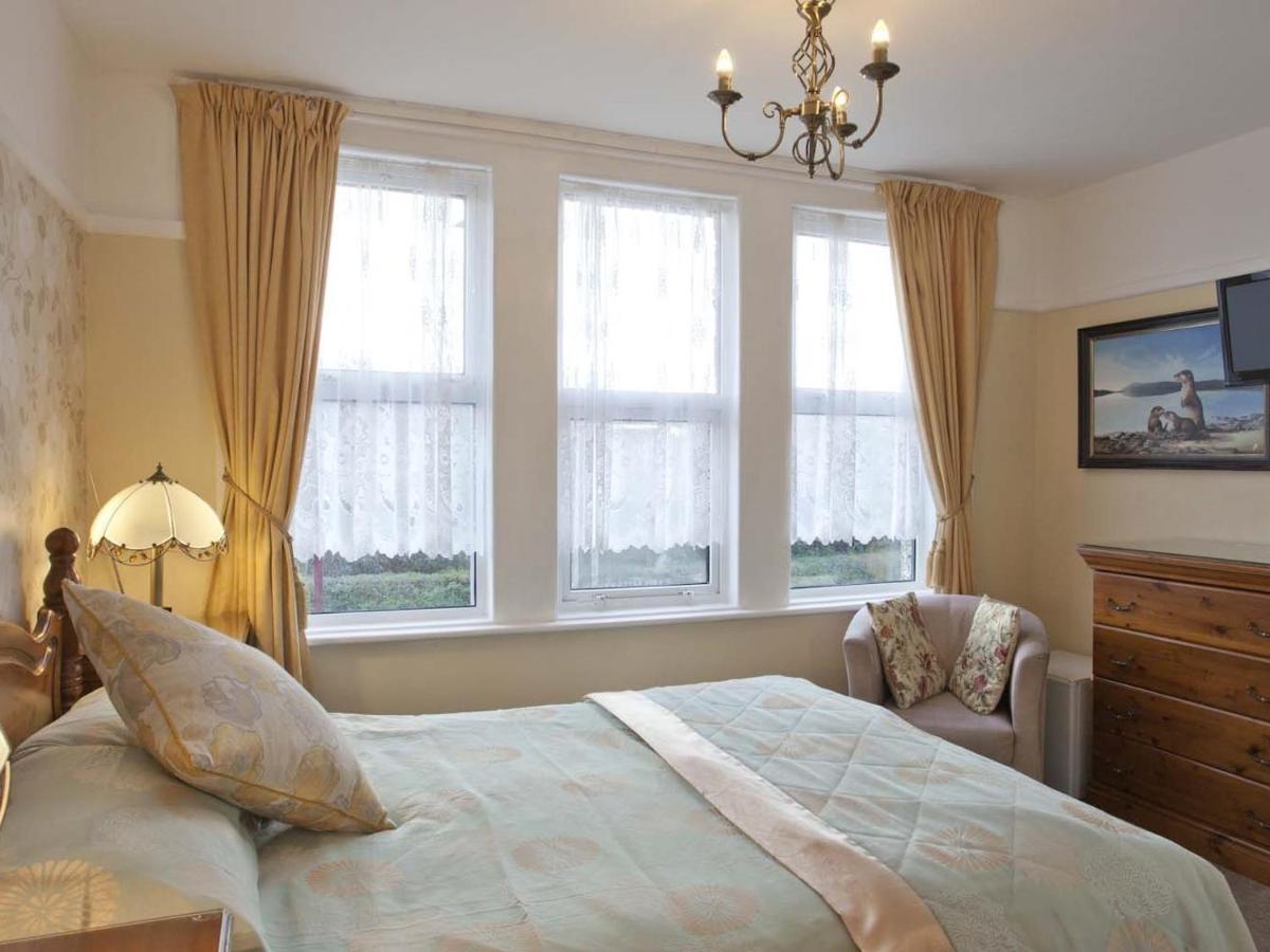 Amberlea Guest House Суонидж Экстерьер фото