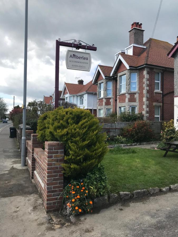 Amberlea Guest House Суонидж Экстерьер фото