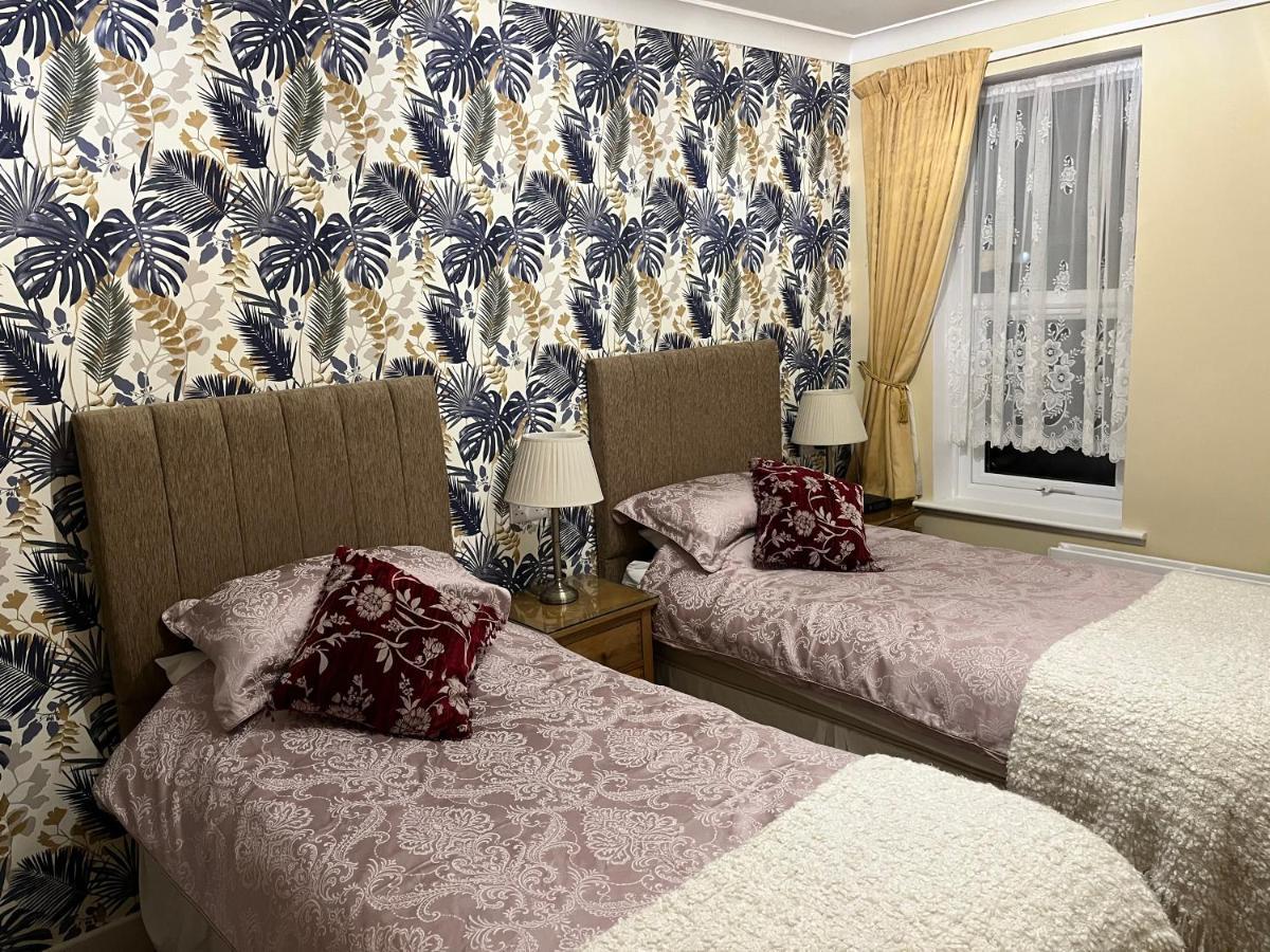 Amberlea Guest House Суонидж Экстерьер фото