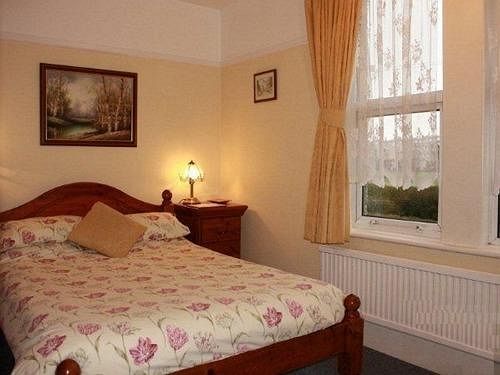 Amberlea Guest House Суонидж Экстерьер фото