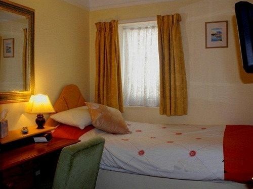 Amberlea Guest House Суонидж Экстерьер фото